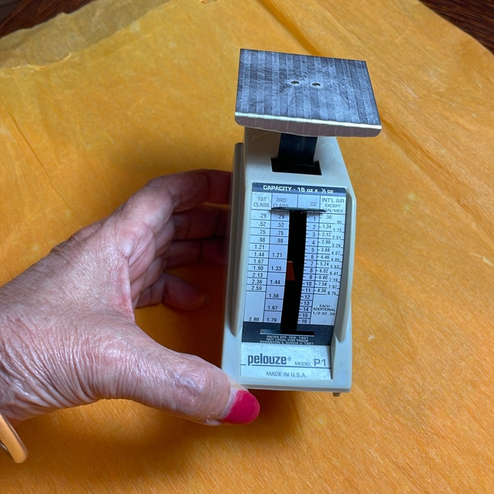 Postage scale